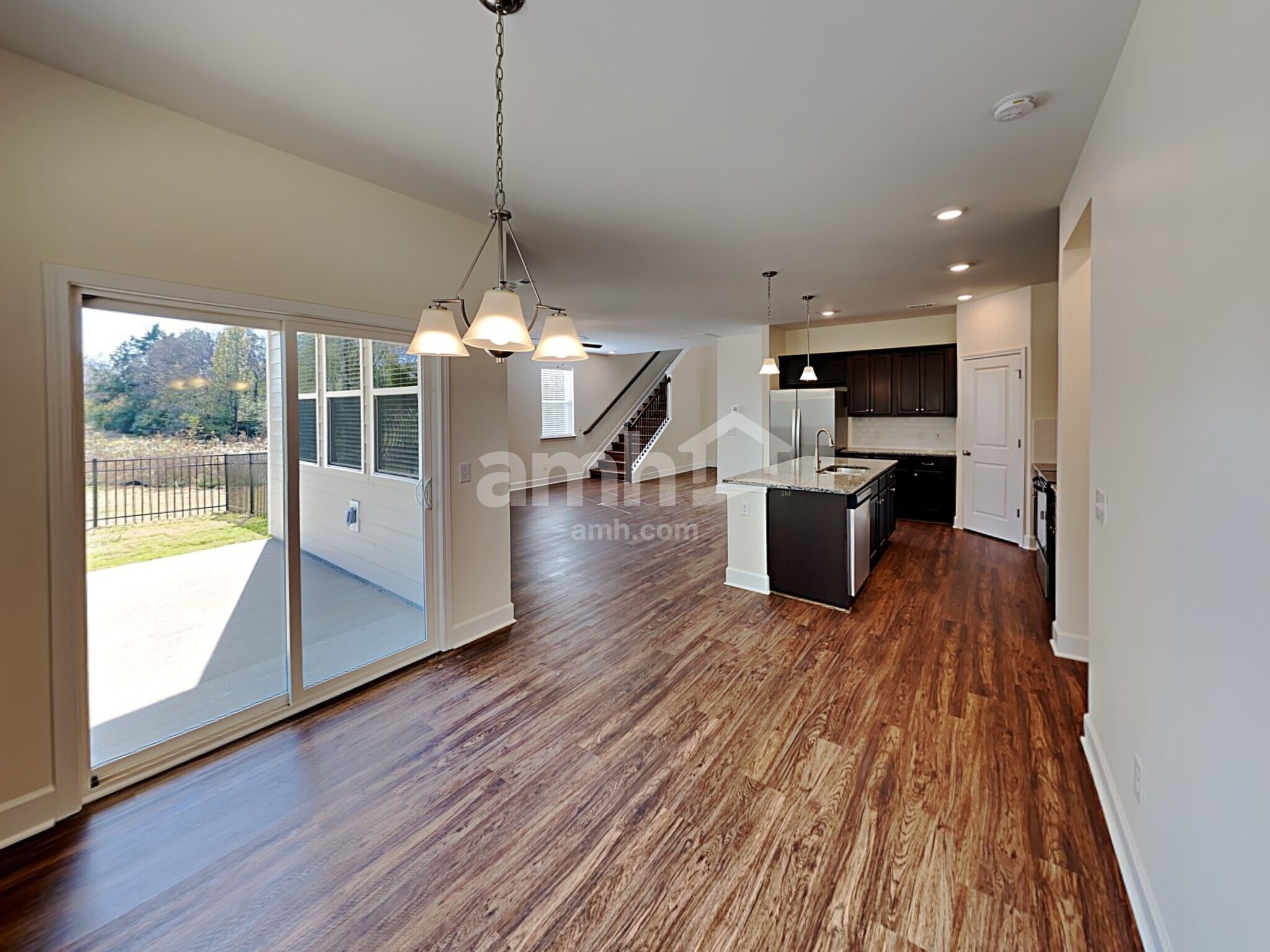 Building Photo - 3004 Esquire Dr