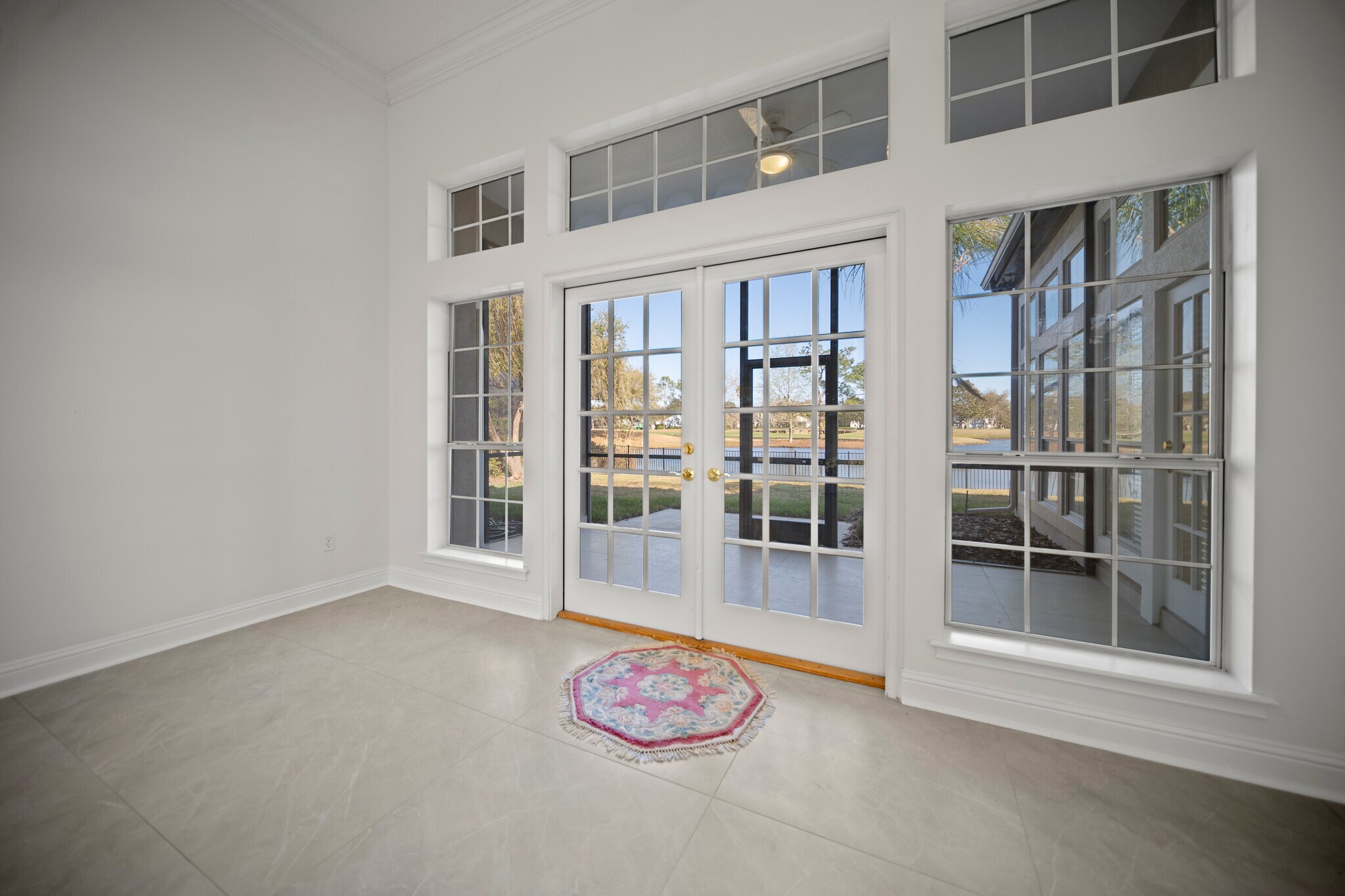 Building Photo - 10061 Vineyard Lake Rd E