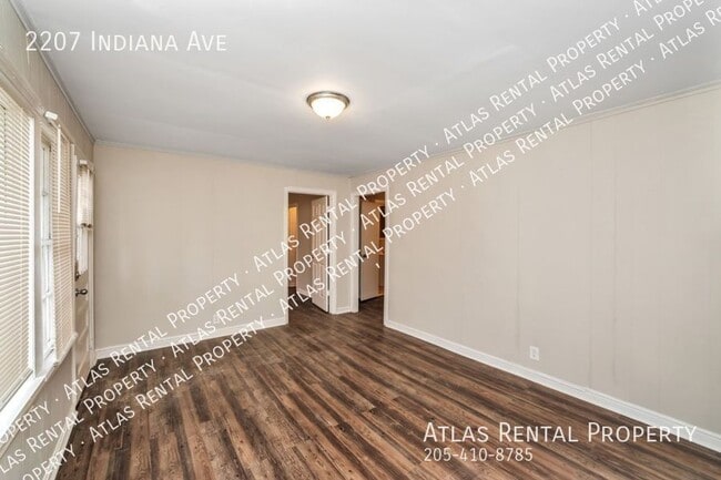 Building Photo - 2207 Indiana Ave