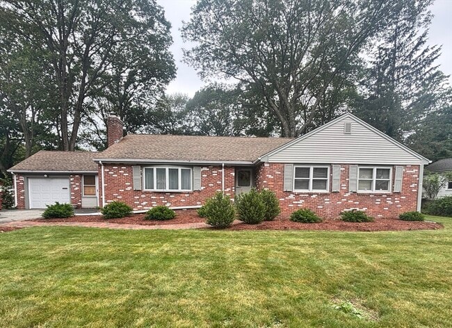 Primary Photo - 88 Sutherland Rd