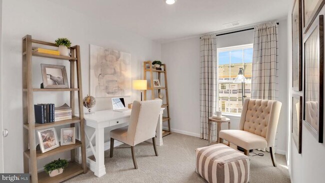 Building Photo - 211 Hermosa Dr