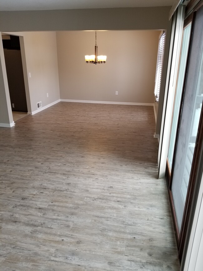 Formal Dining Room - 6734 Worth Ave