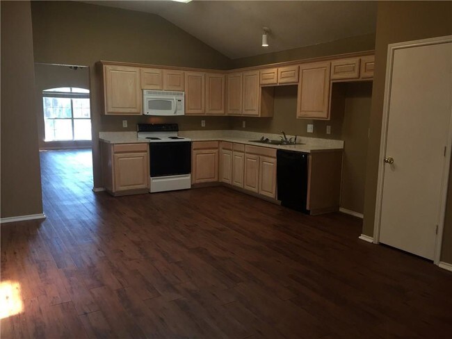 Building Photo - 6003 Alta Verde Ct