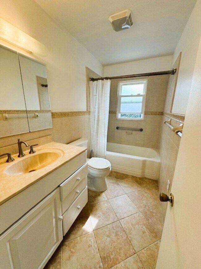 Building Photo - Coming Beginning of June!-Beautiful Home for Rent