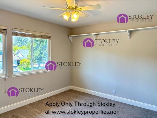 Building Photo - 5958 Vía del Cielo