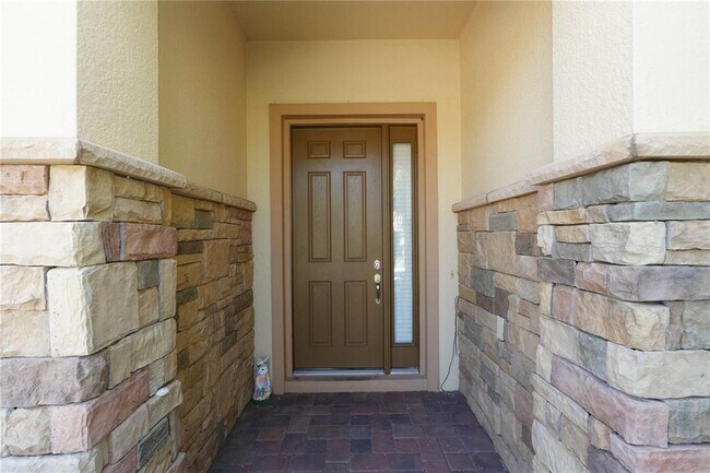 Building Photo - 1823 Stillwood Wy