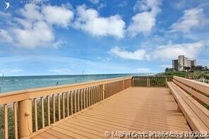 Building Photo - 10600 S Ocean Dr