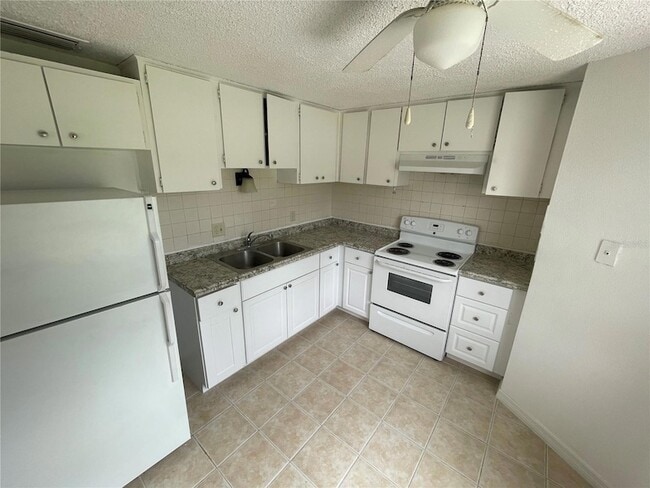 Building Photo - 5313 Avery Rd