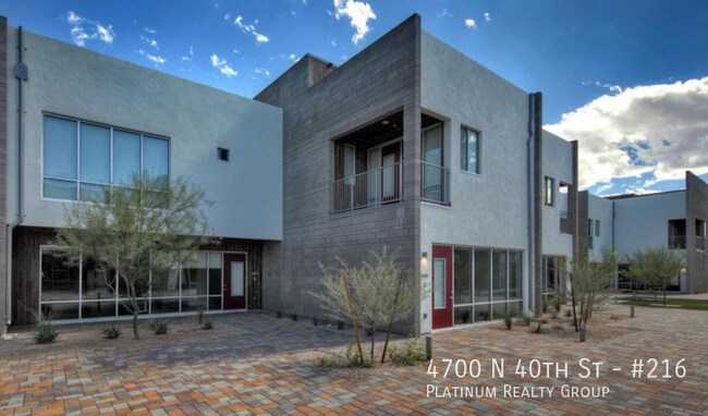 Building Photo - 4700 N 40th St