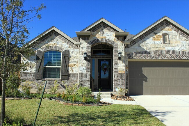 Building Photo - 4408 Mimic Dr
