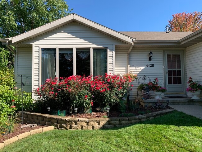 Building Photo - 6128 Jeffers Dr