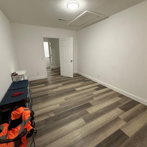 Building Photo - 1306 Liveoak Ave