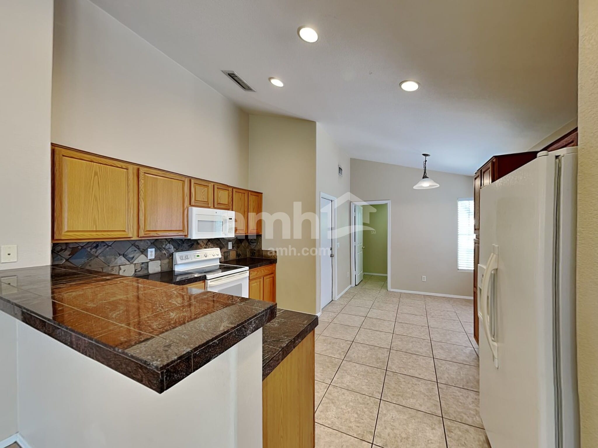 Building Photo - 3861 E Ironhorse Ct