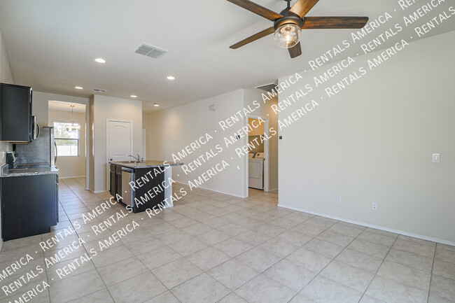 Building Photo - 11323 E Verbina Ln