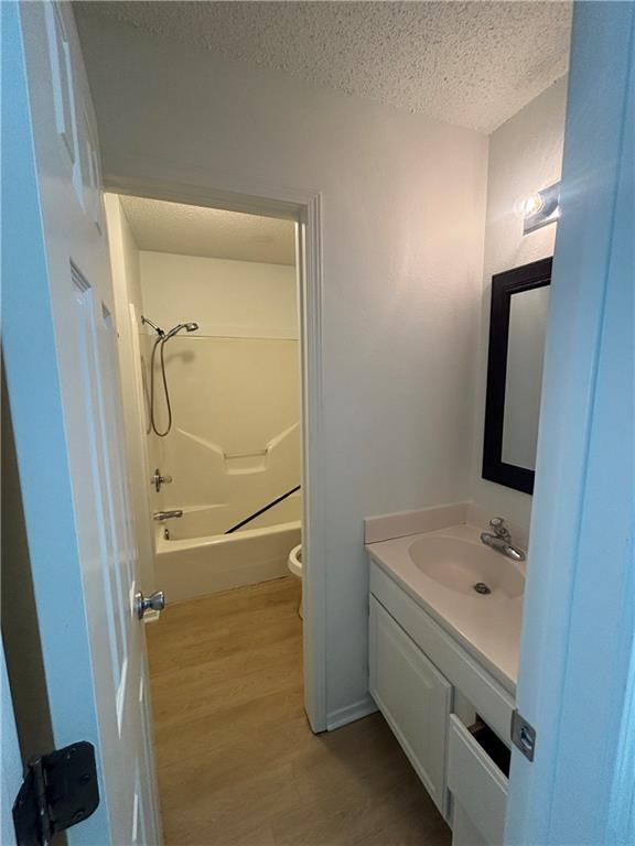 Building Photo - 1701 Signature Dr