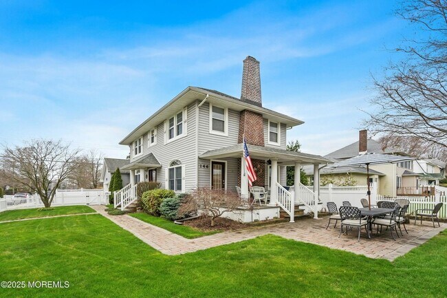 Building Photo - 146 Bath Ave