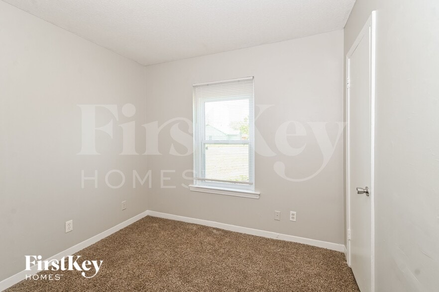 Building Photo - 3682 Buffalo Rd