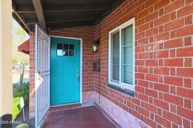 Primary Photo - 4213 N 4th Ave