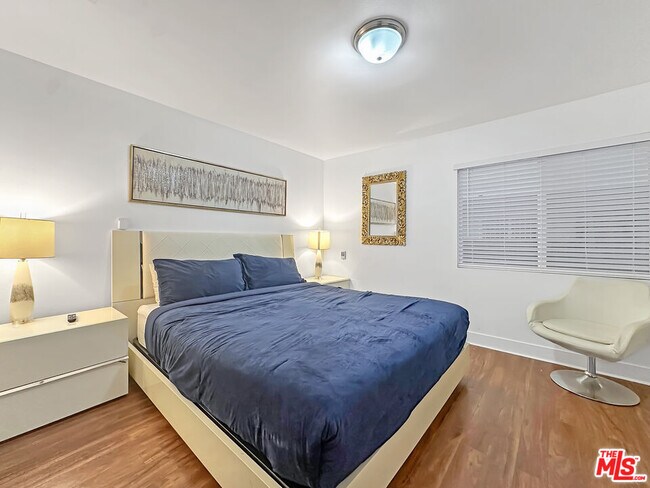 Building Photo - 10328 Firmona Ave