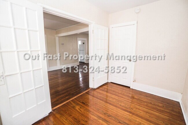 Building Photo - 545 2nd St N