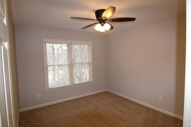 Building Photo - 1140 Graystone Crossing