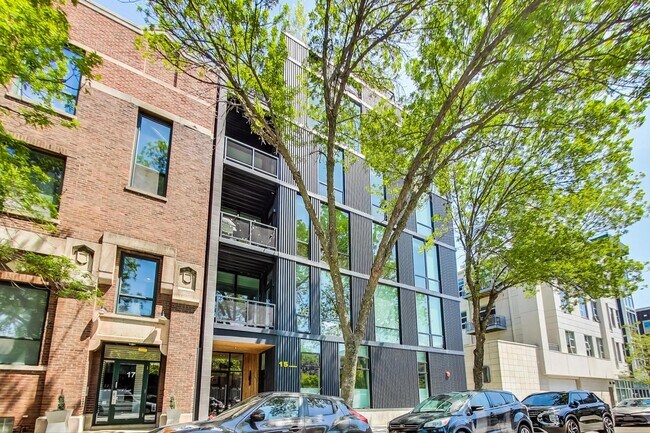 Primary Photo - 15 N Elizabeth St