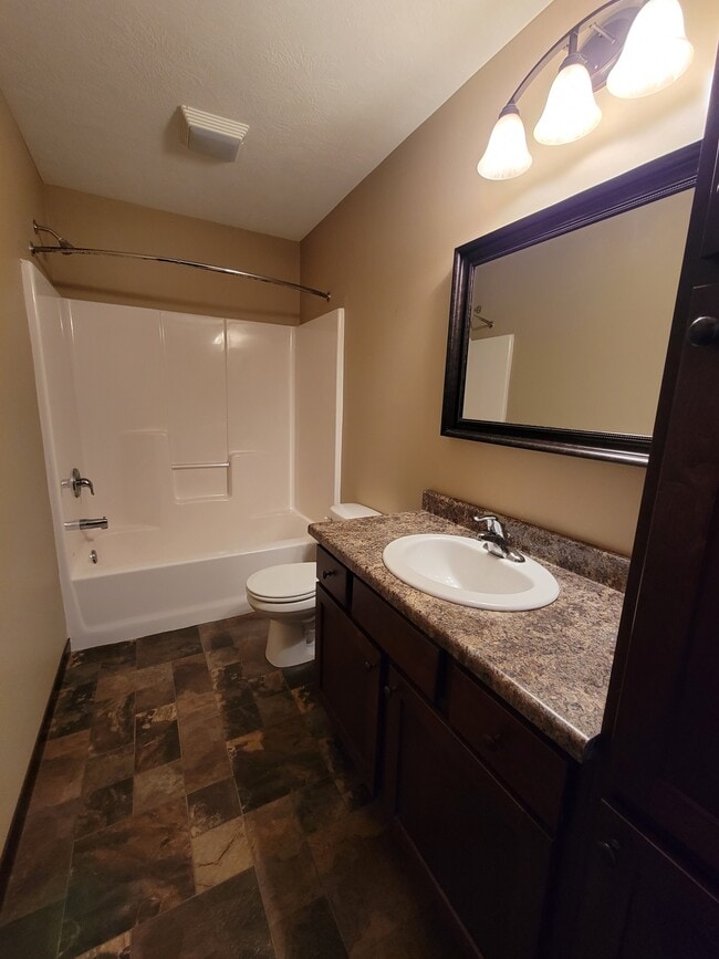 Building Photo - 1010 W Highway 14