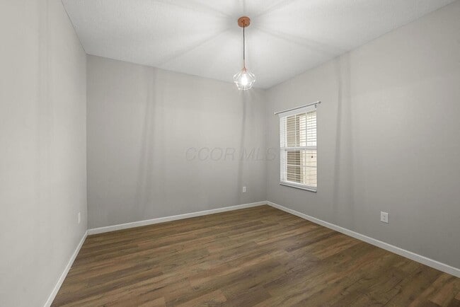 Building Photo - 5901 Blackbird Wy