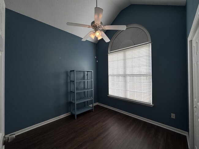 Building Photo - 104 Sir Patrick Way