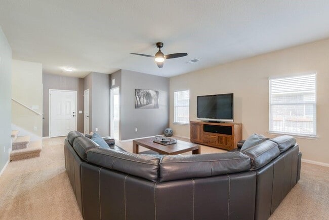 Building Photo - 1511 Cedrus Rd