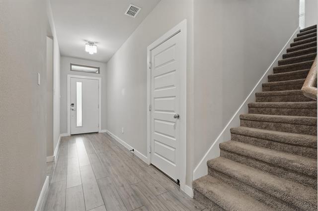 Building Photo - 2321 Spring Side Dr