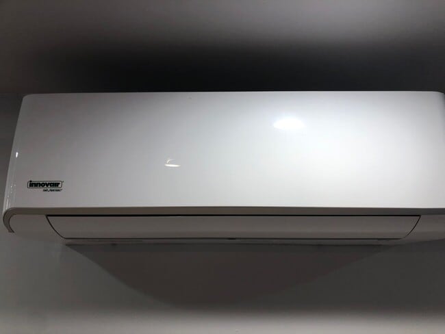Building Photo - Studio Apartment - North Hollywood -Move I...