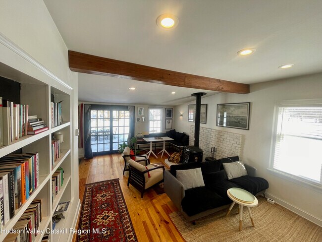 Building Photo - 1523 Co Rd 28