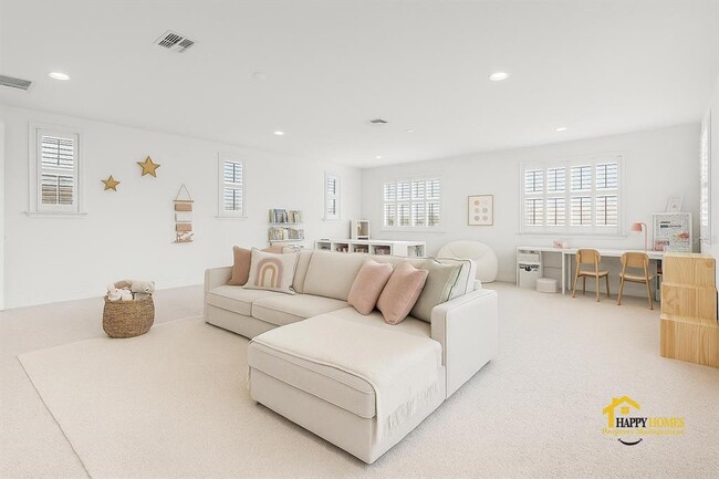 Building Photo - 10254 Beechwood Ln