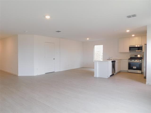 Building Photo - 4204 Apollo Bay Ave