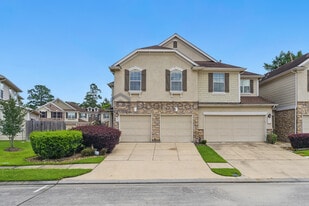 Building Photo - 16030 Summerville Lake Dr
