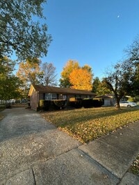Building Photo - 3 Bedroom, 2 bathroom in Nicholasville!