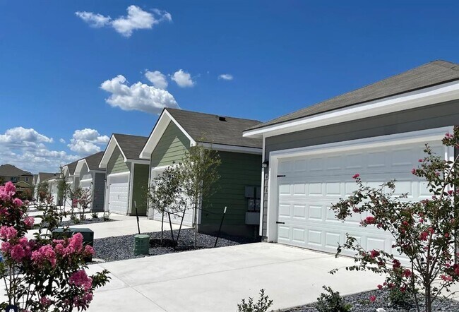 Building Photo - 3412 Scott Cir