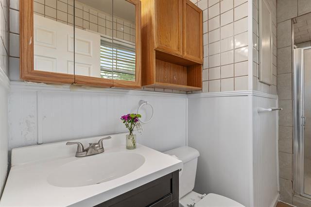 Building Photo - 5705 Saramac Dr