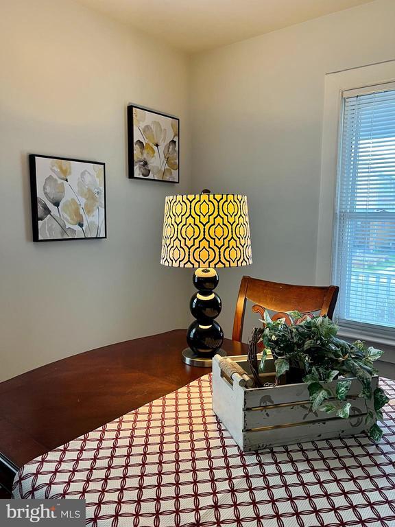 Building Photo - 12 Birch Ave