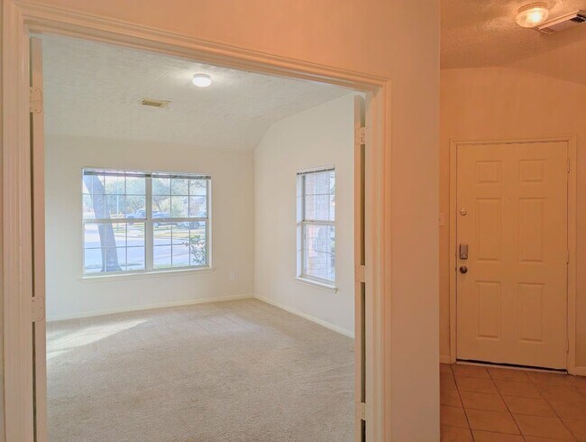 Building Photo - 19031 Telford Way