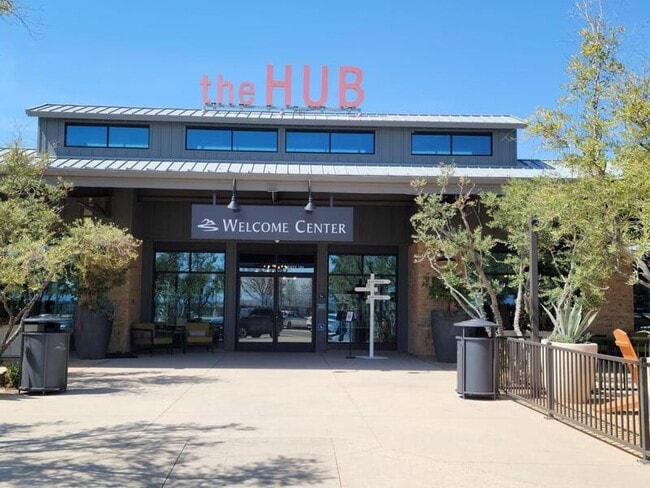 Building Photo - 610 Wood Crest Ave