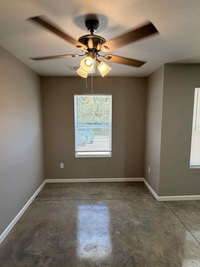 Building Photo - *CM 309-311 S 4th St