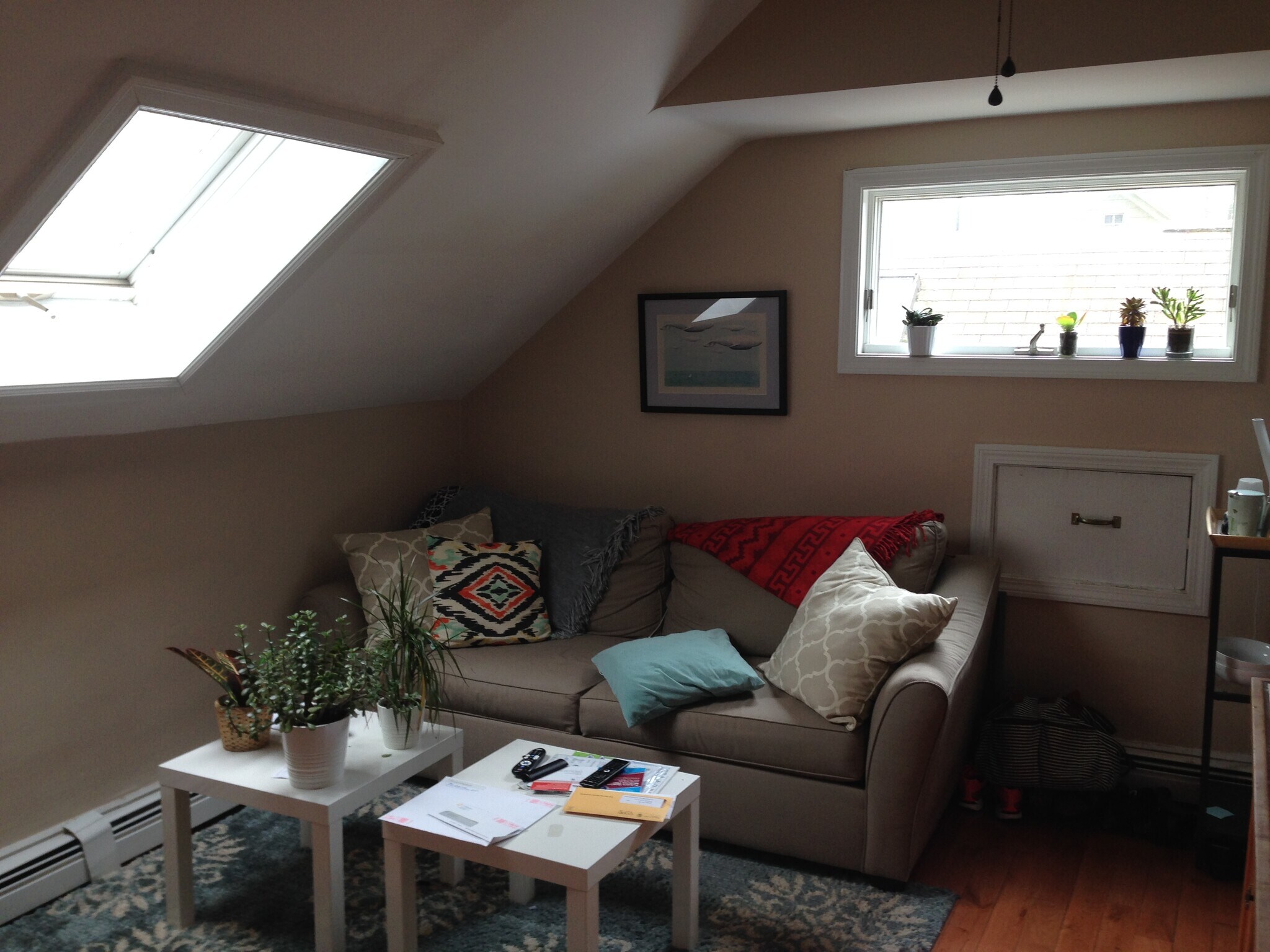 Building Photo - 889 Hope St