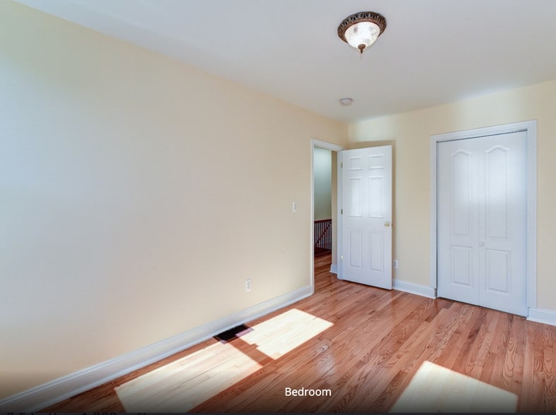 Large closets - 1216 Florida Ave NE