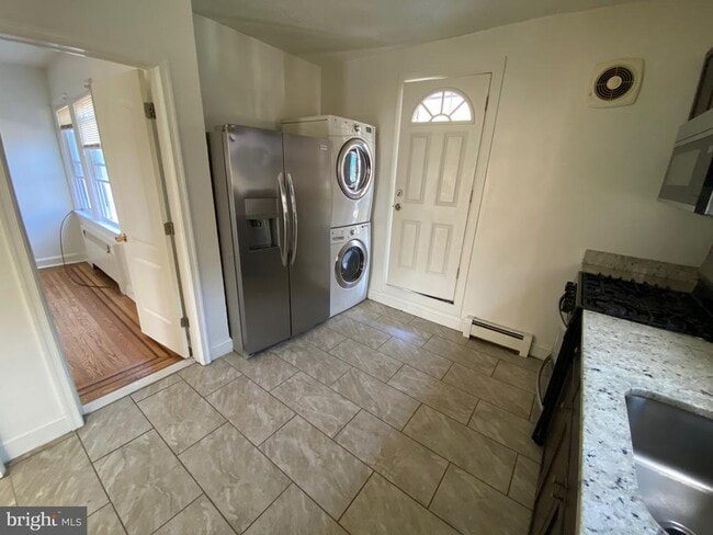 Building Photo - 2320 Anoka Ave