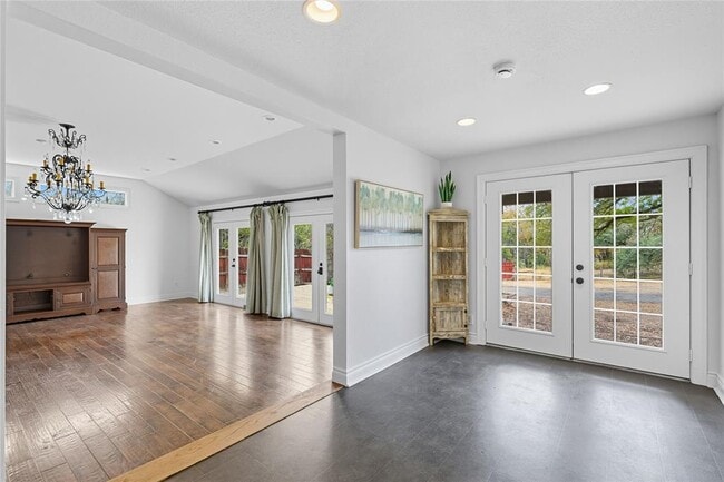 Building Photo - 3003 Burleson Rd