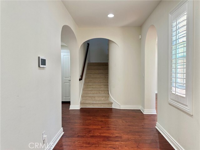 Building Photo - 50 Winding Way