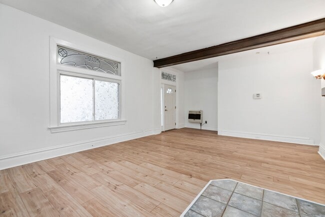 Building Photo - 1528 Ridge Ave