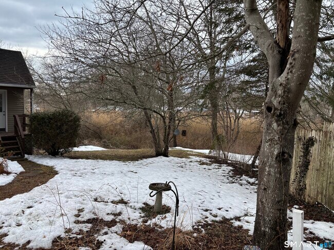 Building Photo - 72 Ingham Hill Rd